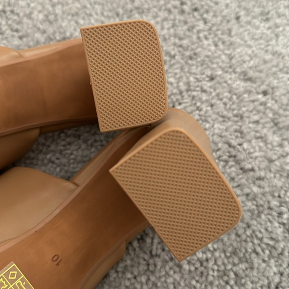 Jeffrey Campbell Sandals Heel - Picture 4 of 4